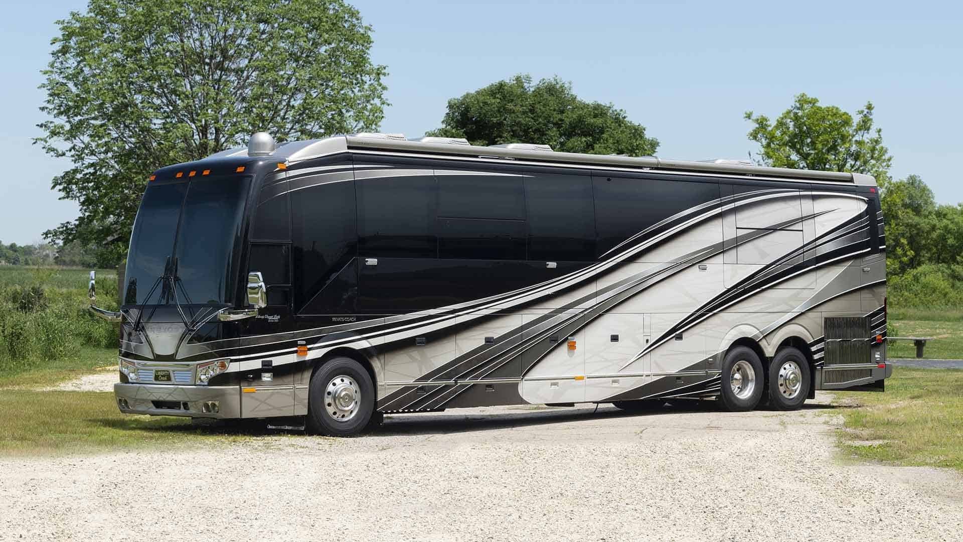 large luxury travel trailers