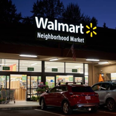 West,Linn,,Oregon,,Usa,-,Sep,4,,2019:,A,Walmart