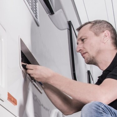 RV refrigerator troubleshooting tips