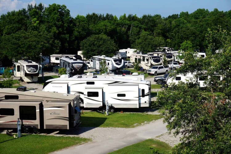 Campground full of RVs thanks to thriving RV market