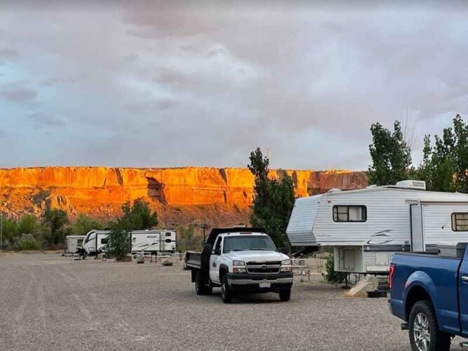 Cadillac Ranch RV Park; Bluff, Utah (Image: Spot2Nite)