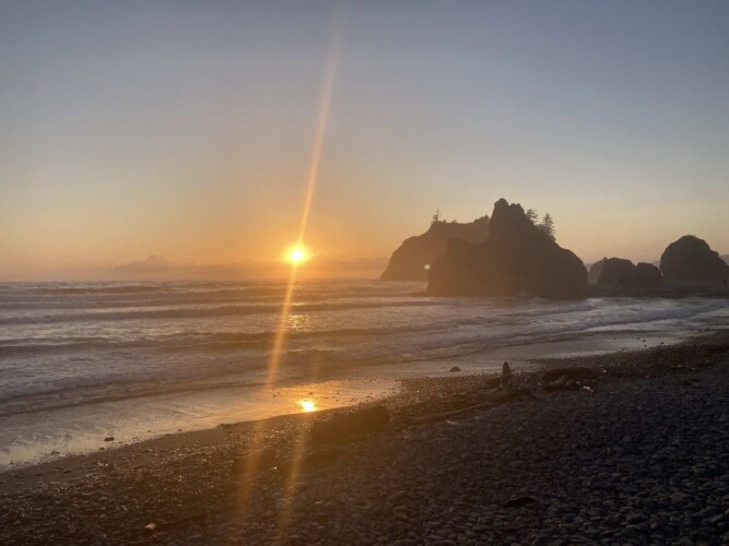 Ruby Beach, Olympic National Park (Image: Chelsea Gonzales)