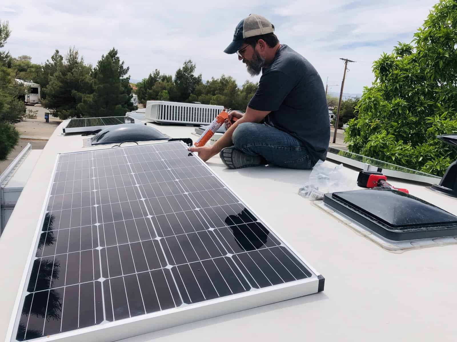 Sean did a total overhaul of the solar power system. (Image: @chickerystravels)
