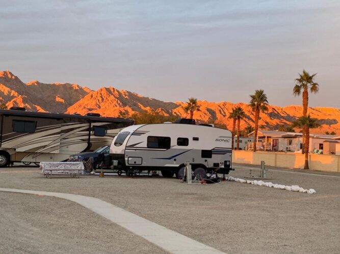 Typical campsite (Image: @tallguyvr, RV LIFE Campgrounds)